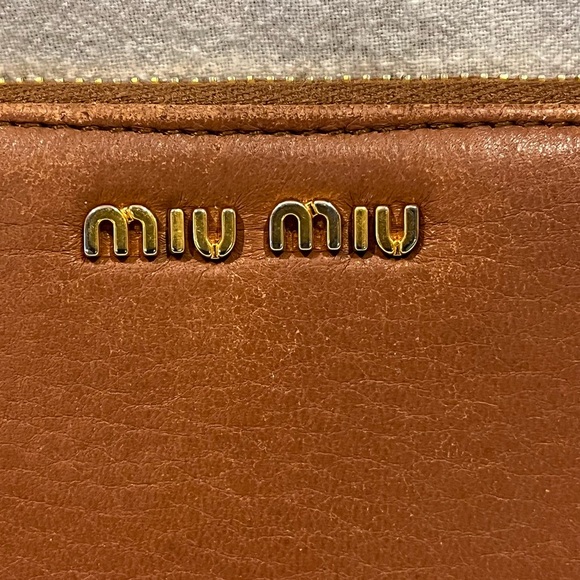 Authentic Miu Miu Leather Continental Long Zip Wallet - Picture 2 of 16
